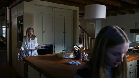 7 Ways The Visit Is A Hilarious Freaky Retelling Of Hansel And Gretel