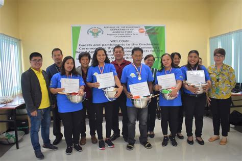 29 Women Of Lipa City Complete Da Calabarzons Livelihood Skills