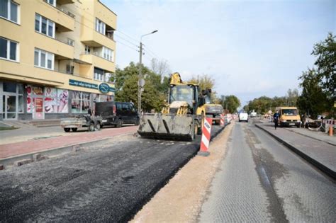 Legionowo Skrzy Owanie Suwalnej I Olszankowej Na Osiedlu M Odych Ma