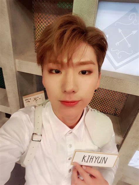 Pin By Silvia Ionas On Monsta X B A P Bts Nctandmore School Clubs After School Club Kihyun