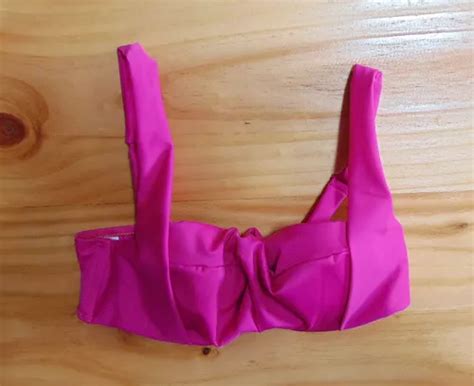 Top Bikini Traje De Baño Torcido Color Fiusha Envío gratis
