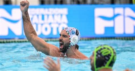 Pallanuoto festa Pro Recco è campione d Italia per la 35 volta Sky