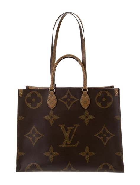 Louis Vuitton Monogram Giant Reverse Onthego Gm Brown Totes Handbags Lou826001 The Realreal