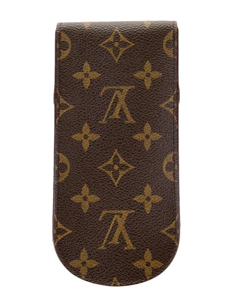 Louis Vuitton Monogram Sunglass Case Brown Lou804508 The Realreal