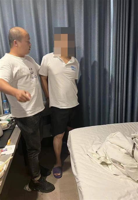 同窗好友竟是梁上君子，男子半夜偷骑同学电动车盗窃被抓方某李某永安