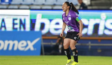 Súper Charlyn Corral La delantera se procalama campeona de goleo del