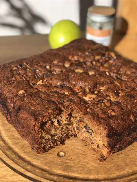 Mary Berry S Apple And Cinnamon Cake Everything Everhot