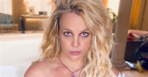 Britney Spears Says She S Broken After Row With Someone She Loves In Cryptic Post Irish