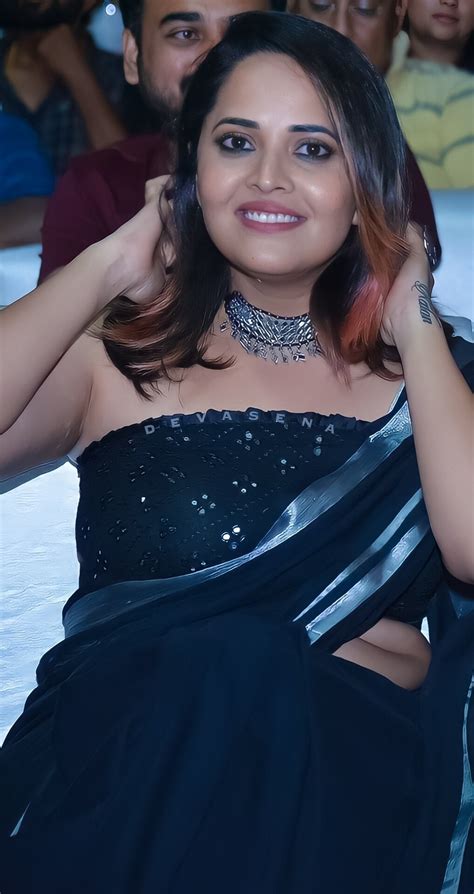 Anasuya Bharadwaj Sizzling Photoshoot Viral