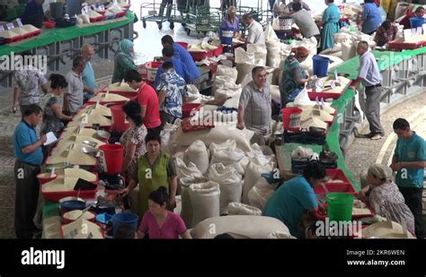 Chorsu Bazaar Stock Videos Footage Hd And K Video Clips Alamy