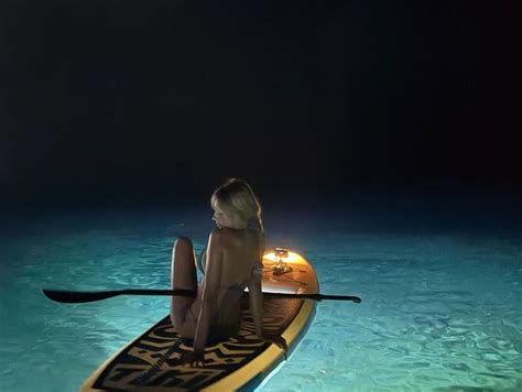 La polémica fotografía de Ester Expósito en bikini que recibió más de un millón de likes