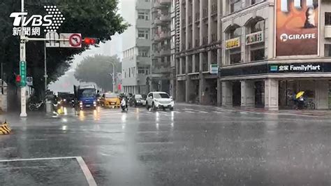 中颱梅花最快明晨發海警！3地區炸雨彈 一圖看懂最近時間點