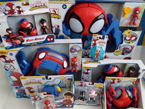 Hasbro Delivers Web Slinging Fun With Marvels Spidey And His Amazing