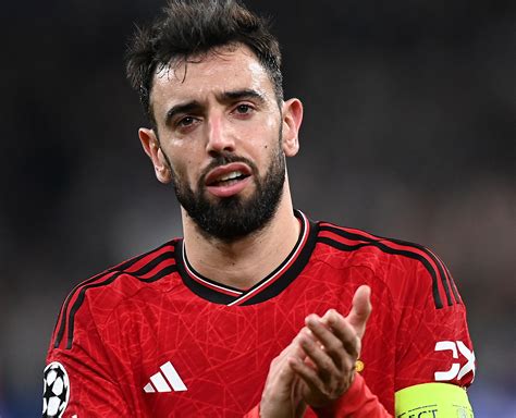 Man Utd Suffered A Painful Blow From Bruno Fernandes After A Heavy Loss