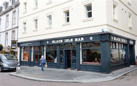 Secret Drinker Reviews The Black Isle Bar In Inverness