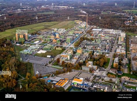 Bayer Ag Bergkamen Chemical Plant Hi Res Stock Photography And Images