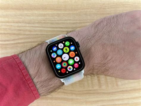 Apple Watch SE (2nd Gen) Review: Pushing Value - TheStreet