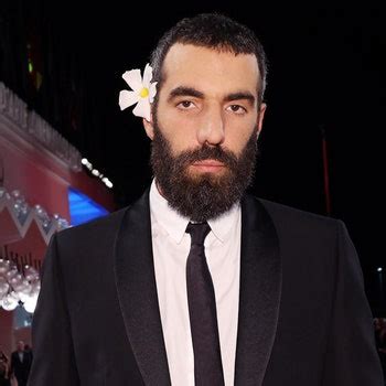 Athena le nouveau film de Romain Gavras se dévoile dans une bande