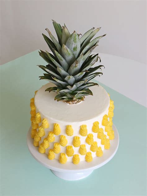 Pineapple Cake – Alana Jones-Mann