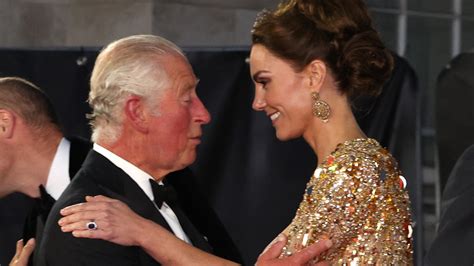 Charles Iii Considère Kate Middleton Comme La Fille Quil Na Jamais