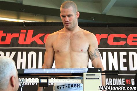 Strikeforce Rockhold Vs Kennedy Weigh In Photos An MMAjunkie