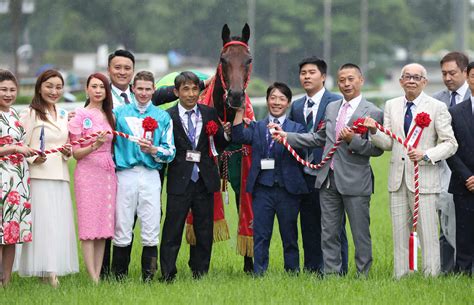 【安田記念】香港のロマンチックウォリアーが18年ぶり外国馬v「まさにチャンピオンホース」 競馬写真ニュース 日刊スポーツ