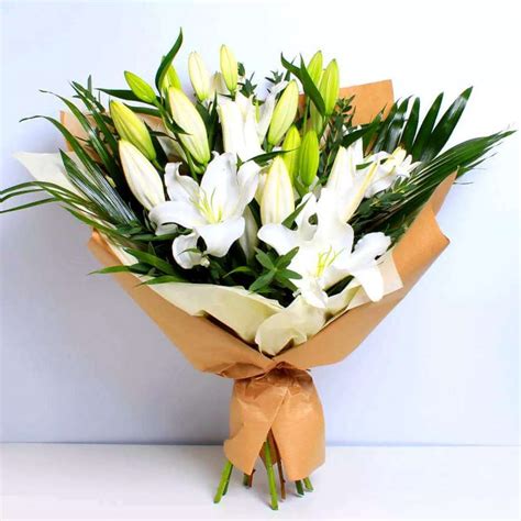 White Lilies Bouquet | Online Flower Delivery in Dubai