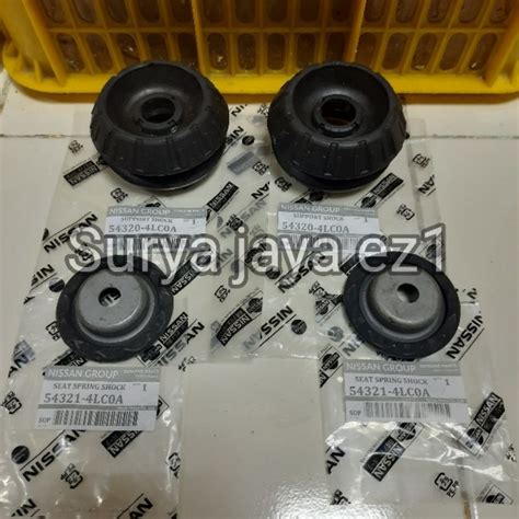 Jual KARET TATAKAN ATAS SUPPORT SHOCK DEPAN NISSAN MARCH DATSUN GO