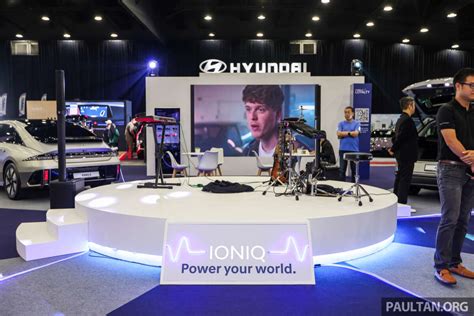 Evx Booth Hyundai Bm Paul Tan S Automotive News