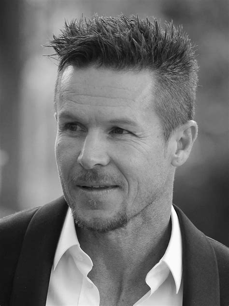 Britischer Extremsport-Star Liam Byrne stürzt in den Alpen in den Tod