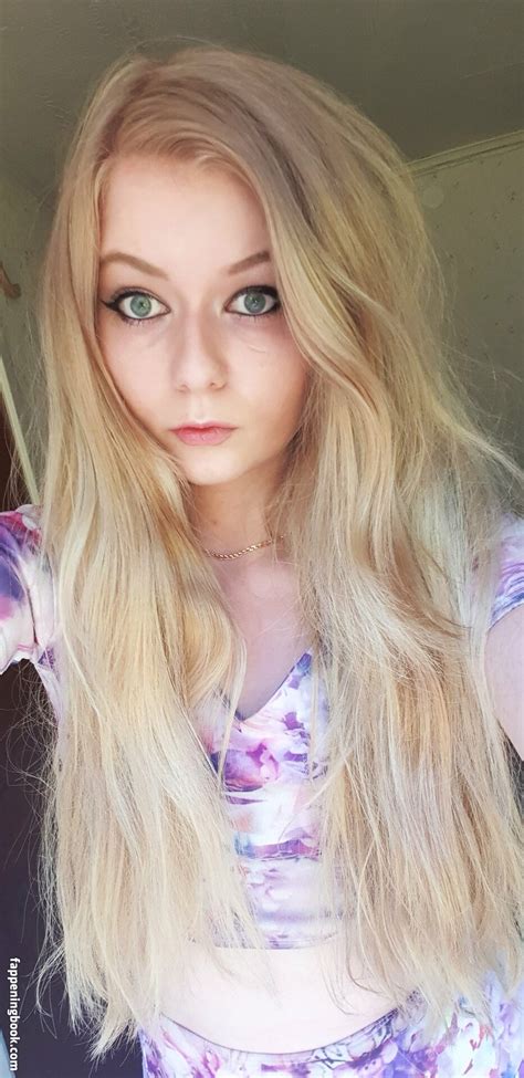 Purrluna Nude The Fappening Photo 6196460 FappeningBook