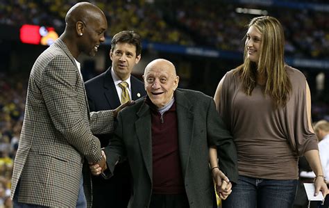 Hall-of-fame coach Jerry Tarkanian released from hospital - Sports ...