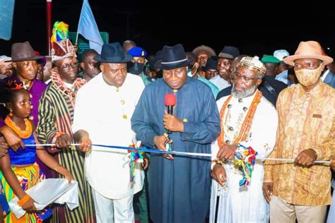 Former President Of Nigeria Goodluck Jonathan Ebele Inaugurates Elebele