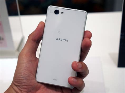 Sony Xperia Z1 F So 02f Hands On Expereince Photos