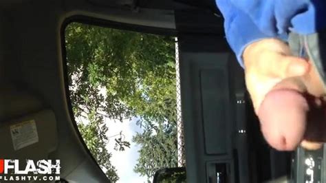 Car Flash Asian Porn Videos