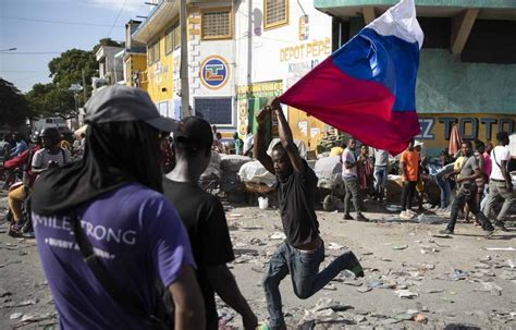 Envío De Fuerza De Intervención Internacional En Haití Genera