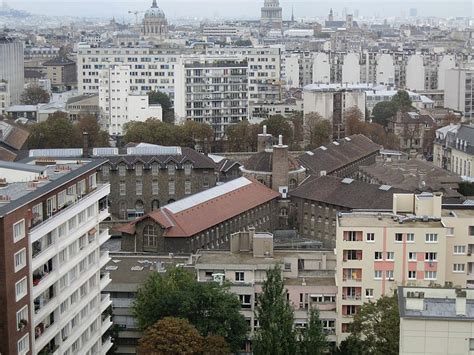 Paris un tunnel artisanal découvert en direction de la prison de la