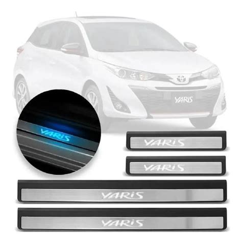 Kit Soleira De Porta Toyota Yaris Aço Inox Escovado Led Universo