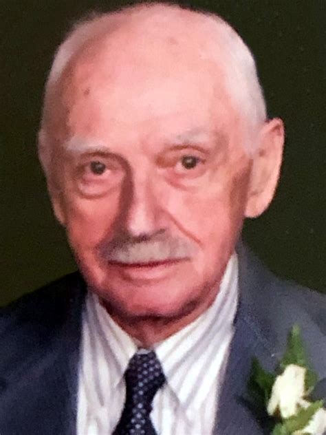 Service Information and Obituary for Clarence Searles 6