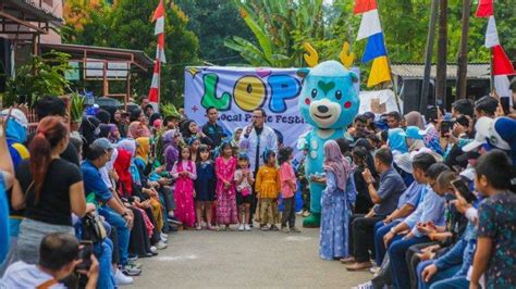 Bima Arya Dan Yane Ardian Mejeng Di Menteng Kenalkan Maskot Rubo