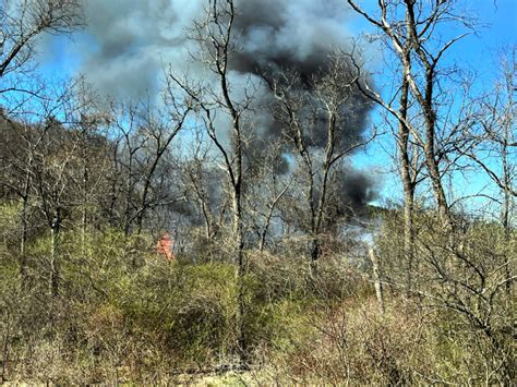 Barnbrush Fire Scorches Near Cmhs News Sports Jobs The Express