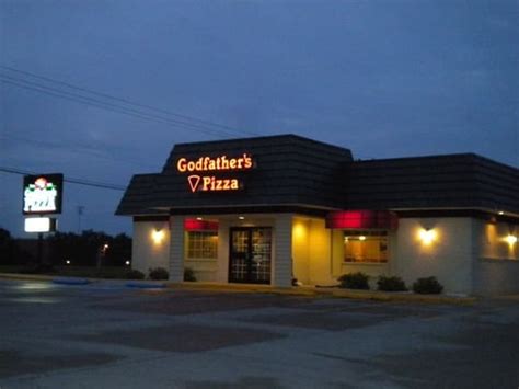 GODFATHER’S PIZZA - Updated January 2025 - 10 Photos & 12 Reviews ...