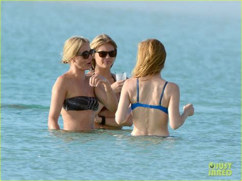 Cameron Diaz Kate Upton Bikini Babes In The Bahamas Photo