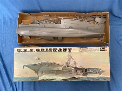 Vintage Uss Oriskany Model Kit Us Navy Aircraft Carrier 1967 Revell 20