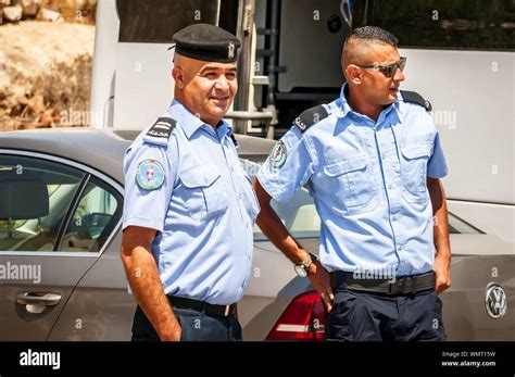 Ramallah Palestine August Palestinian Traffic Police