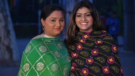 Everything You Need To Know About The Nooran Sisters The Singers Of