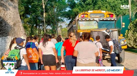 Municipalidad Brinda Transporte Gratuito A Estudiantes Y Padres De