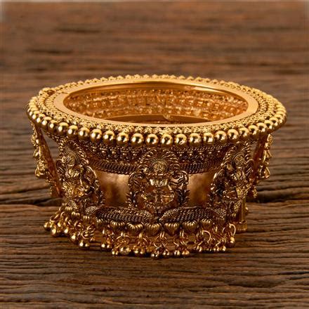 Buy Antique South Indian Bangles With Matte Gold Plating 202472