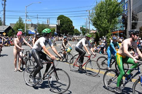 Fremont Seattle Nude Bike Ride Fremont Summer So Flickr