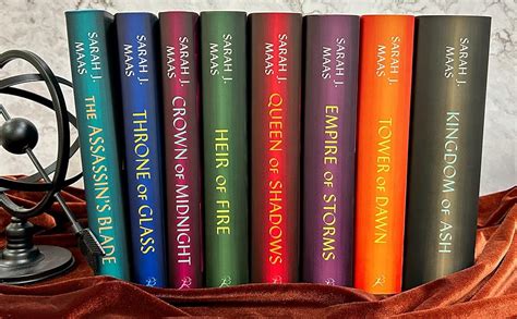 Throne Of Glass Hardcover Box Set Maas Sarah J Amazon Au Books